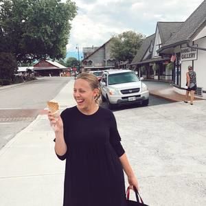 Meet your Posher, Katie